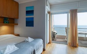 The Cruise Studio Apartment